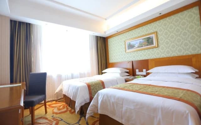 Vienna Hotel Yantai Taishan Road Branch