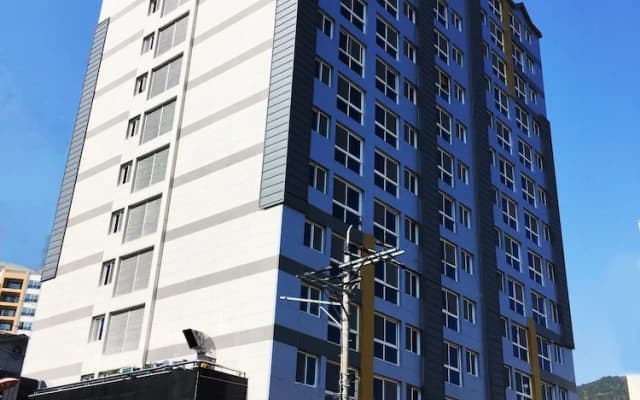Residence Hotel i