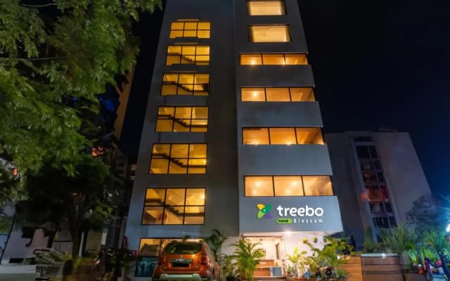 Itsy Hotels Blossom – Viman Nagar