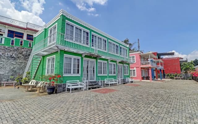 Collection O 90617 Rumah Oma Opa Syariah