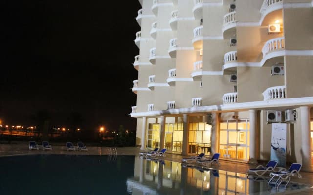 Tolip Family Club Borg El Arab