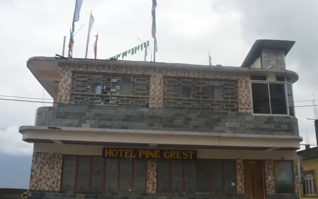 Hotel Pine Crest