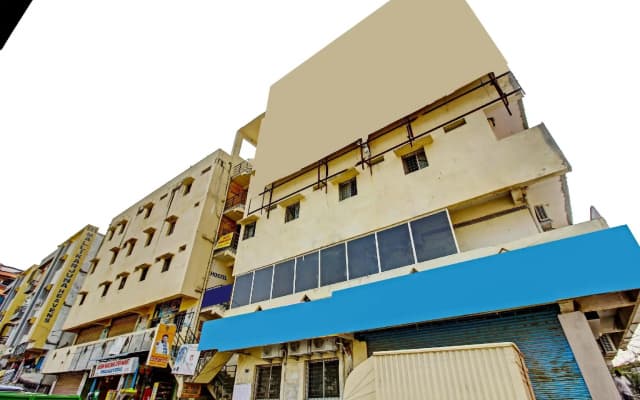 Adhin Residency by OYO Rooms