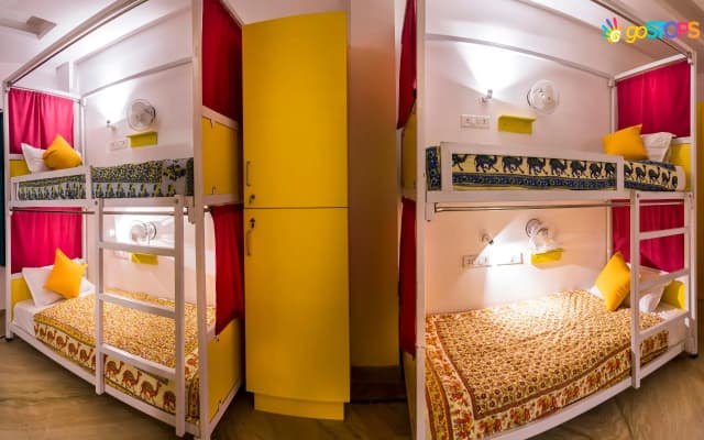 goStops Agra (Stops Hostel Agra)