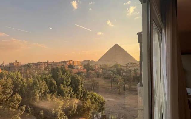 Отель Palacio Pyramids