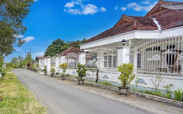 Hotel O Villa Kusuma ResidenceNearRSI Fatimah Banyuwangi
