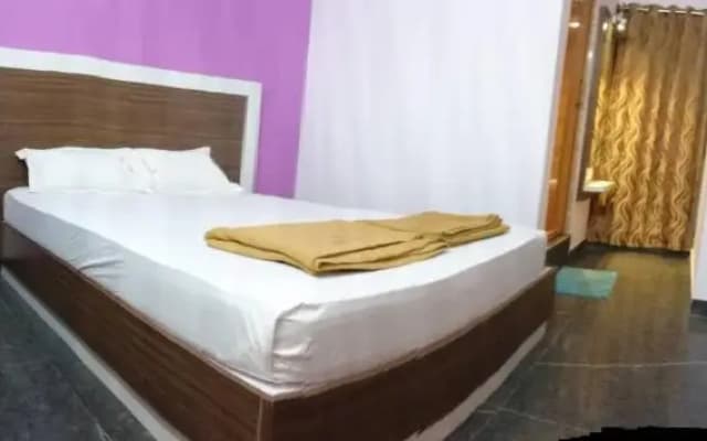 Sapphire inn