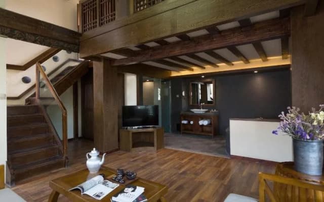 Shangri-la Wonderland Boutique Hotel