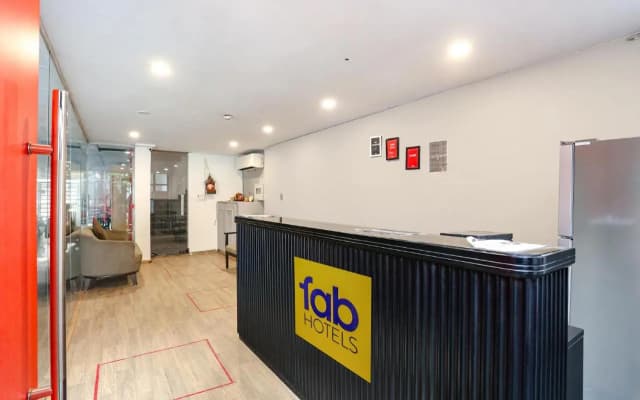 FabHotel Roseman
