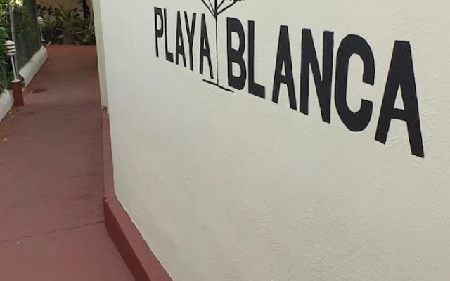 Playa Blanca Bed & Breakfast