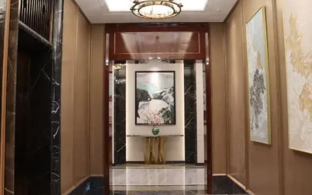 CGIG Eastern Holiday Hotel