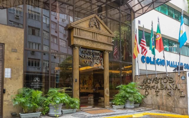 Augusto's Copacabana Hotel