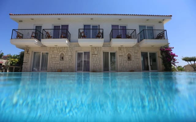 Rüzgar Gülü Otel