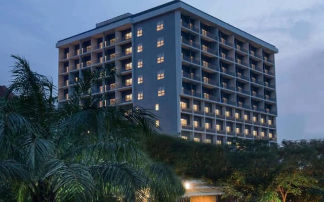 Delonix Hotel Karawang