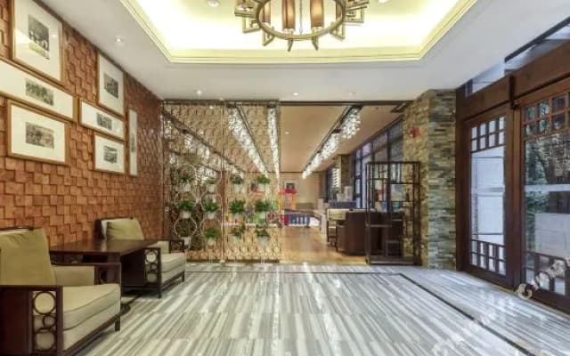 the Qingyuan Hotel Qingcheng