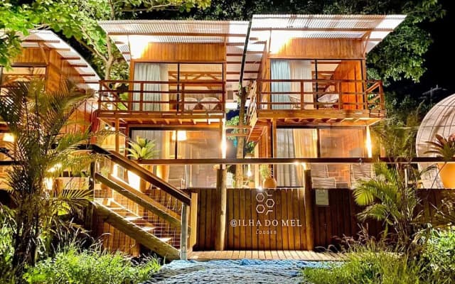 Ilha do Mel Lodges