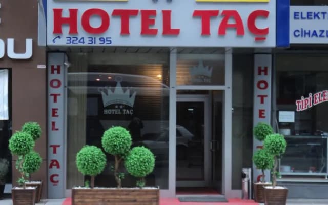 Tac Hotel