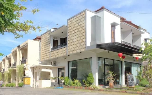 Airy Seminyak Kerobokan Kesambi Raya 300 Bali