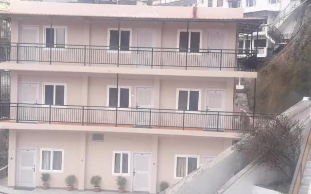 Hotel Vishnu Palace