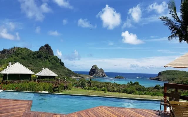 NANNAI Noronha