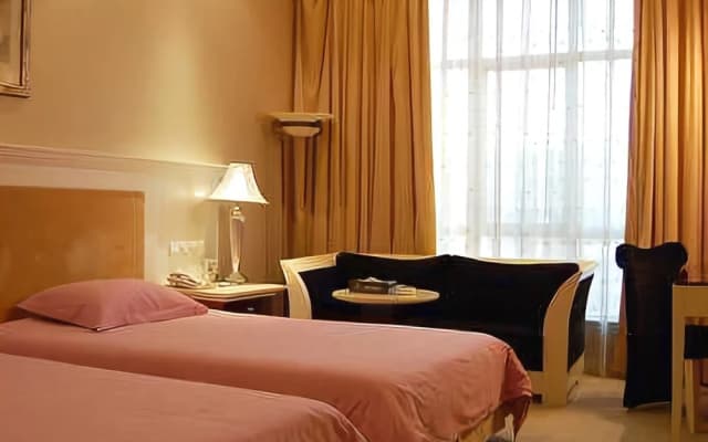 Yaosheng International Hotel