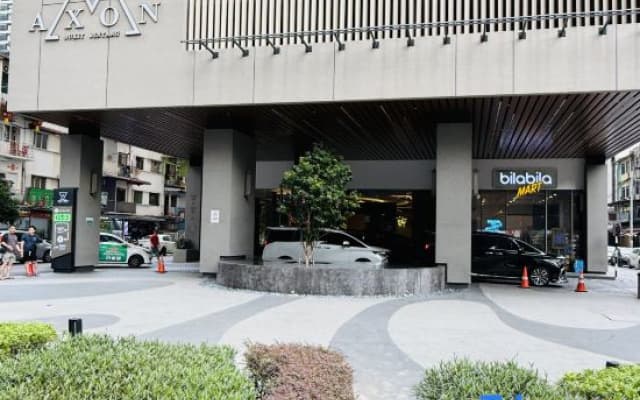 Crystal Suite at Axon Residence KL