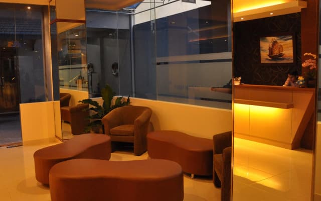 Dermaga Keluarga Hotel
