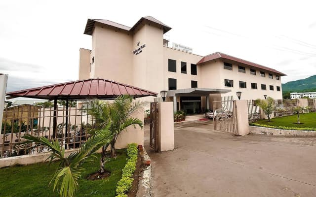 The Golden Palms Hotel & Spa