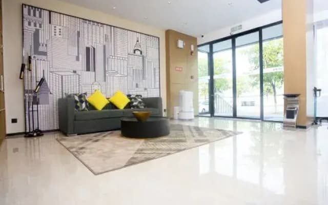 City Comfort Inn Hotel (Yichang Zigui Sanxia Yimin Museum)