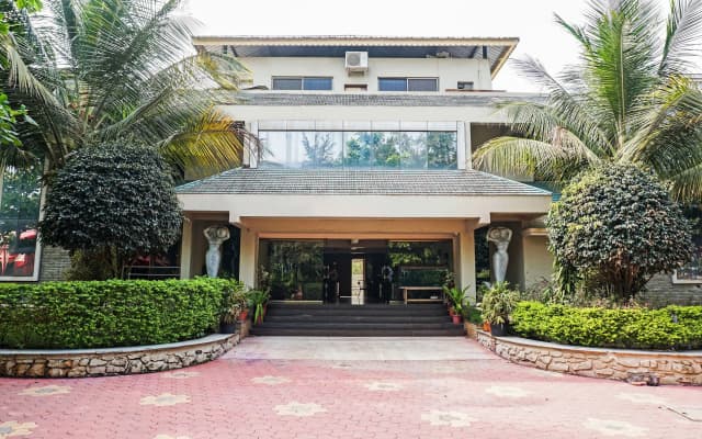 Aquarius Resort