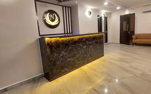 Nazri Hotel