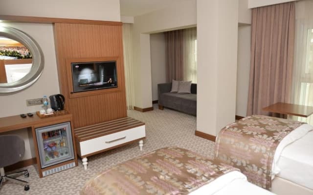 Tuna Otel Rezi̇dans