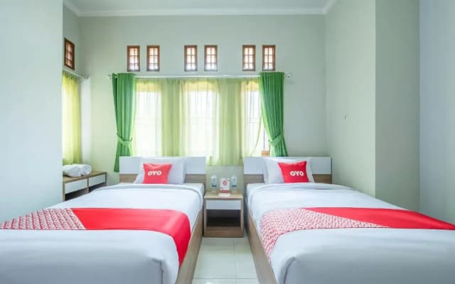 OYO 2072 Wisma Teratai