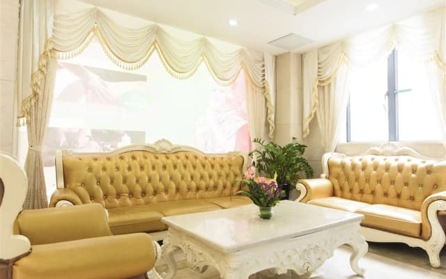 Vienna Hotel Zhanjiang Haibin Avenue Branch