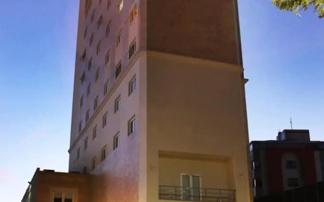 Le Village Flats e Hotel
