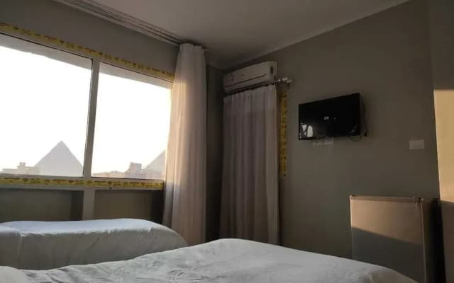Pyramids Terrace Hostel