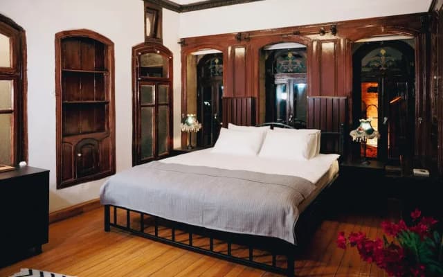 Tudyahan 1874 Hotel