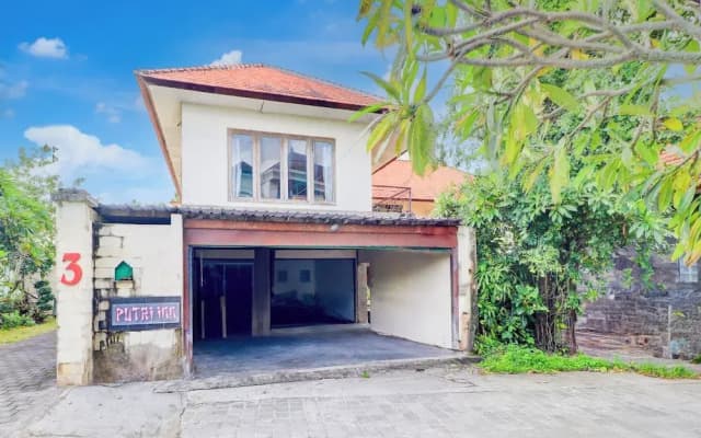 Collection O Putri Inn Homestay