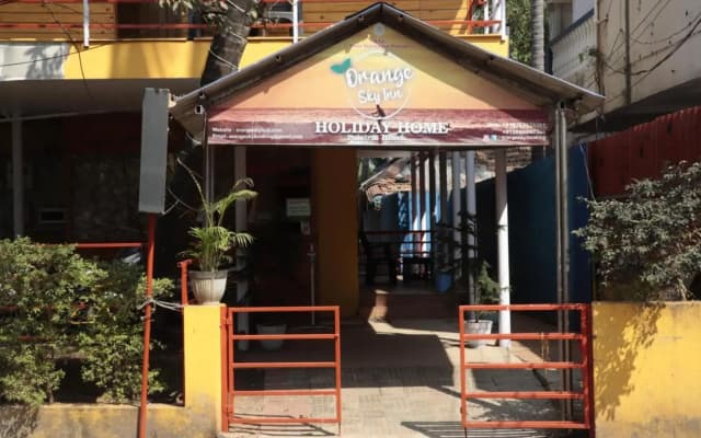 Orange Sky Inn Holiday Home