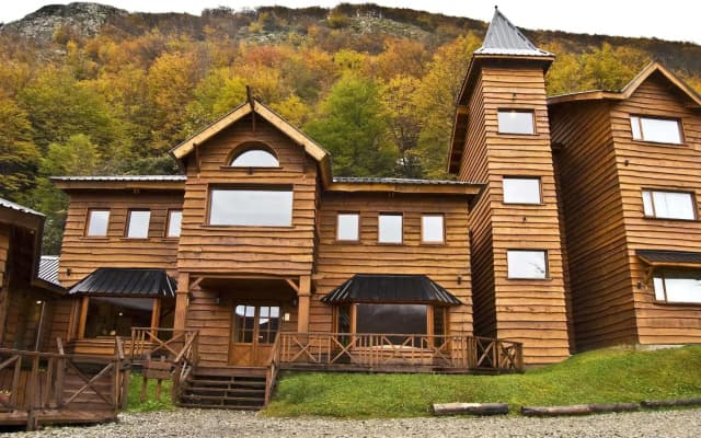 Bagu Ushuaia Hotel