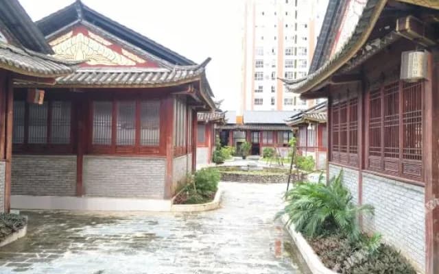 Fortune Hotel Mangshi