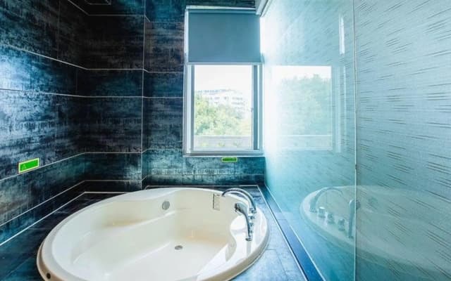Vienna Classic Hotel (Ningguo Sichuan-Tibet Railway City Government)