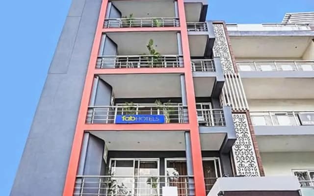 Fabhotel Bellmore Stay & Homes