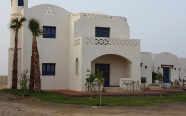 BeachSafari Resort