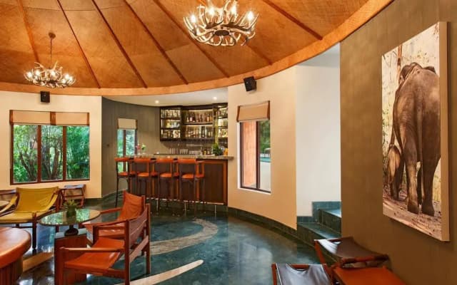 Corbett Gateway Resort & Spa