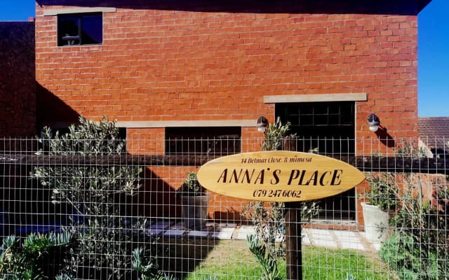 Anna's Place