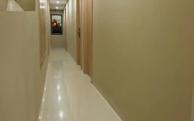 Sky Inn Express Hotel Bandara