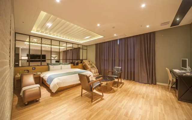 Naju Western Hotel
