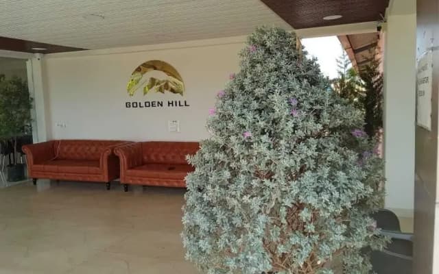 Golden Hill Resort