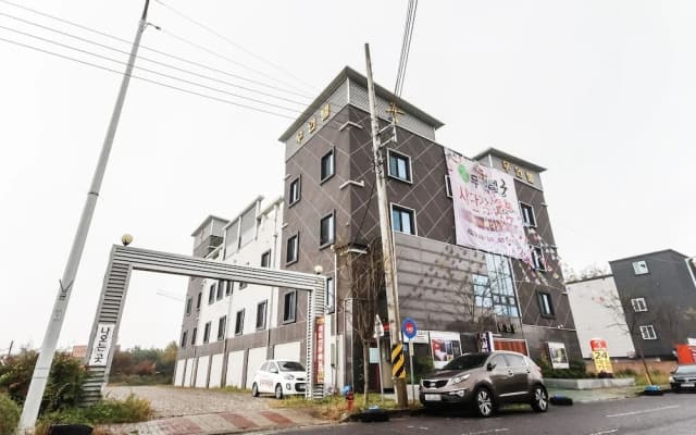 Naju Gung Self Check-in Motel